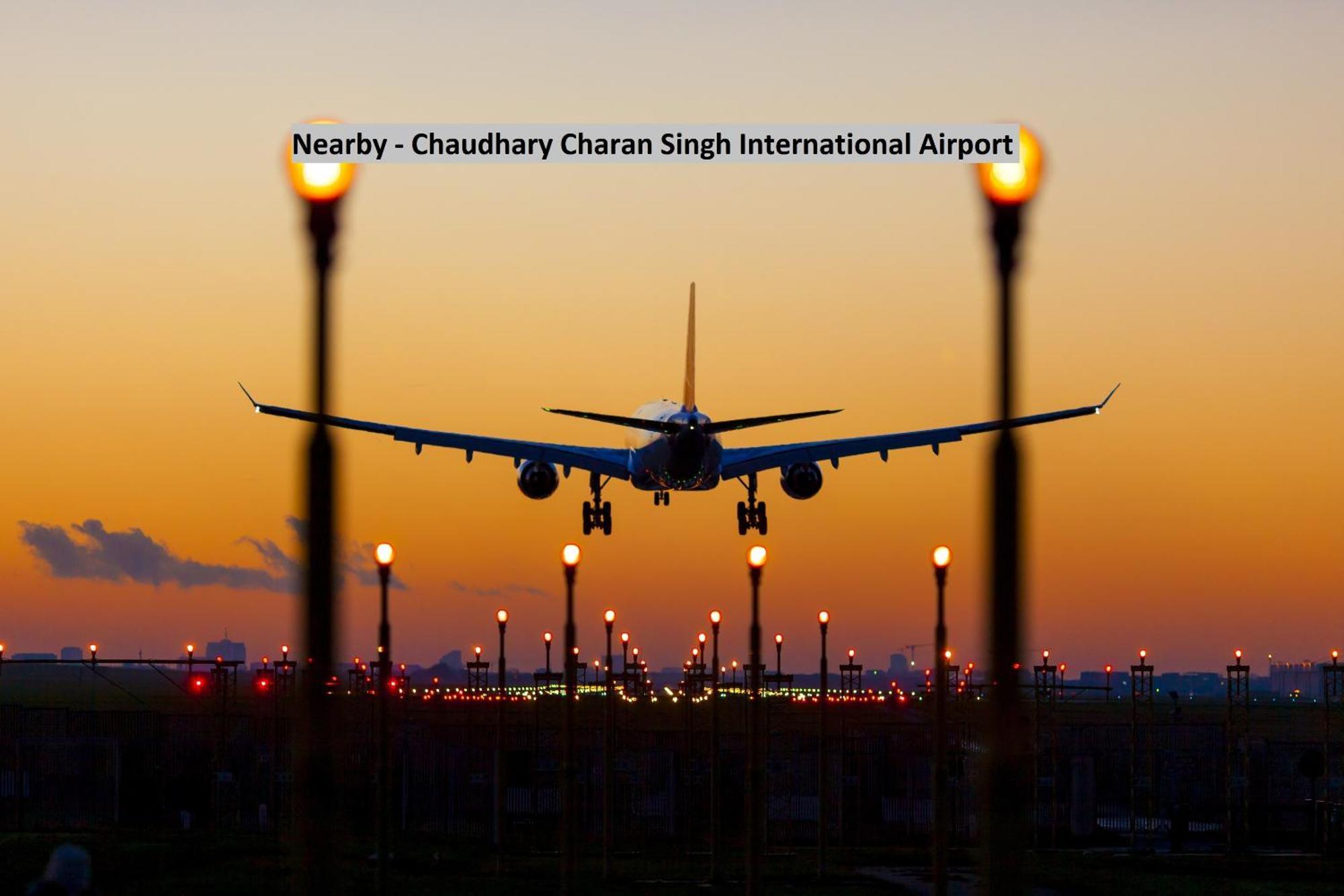 Oyo Flagship Hotel Cz Near Phoenix United Lucknow Eksteriør billede