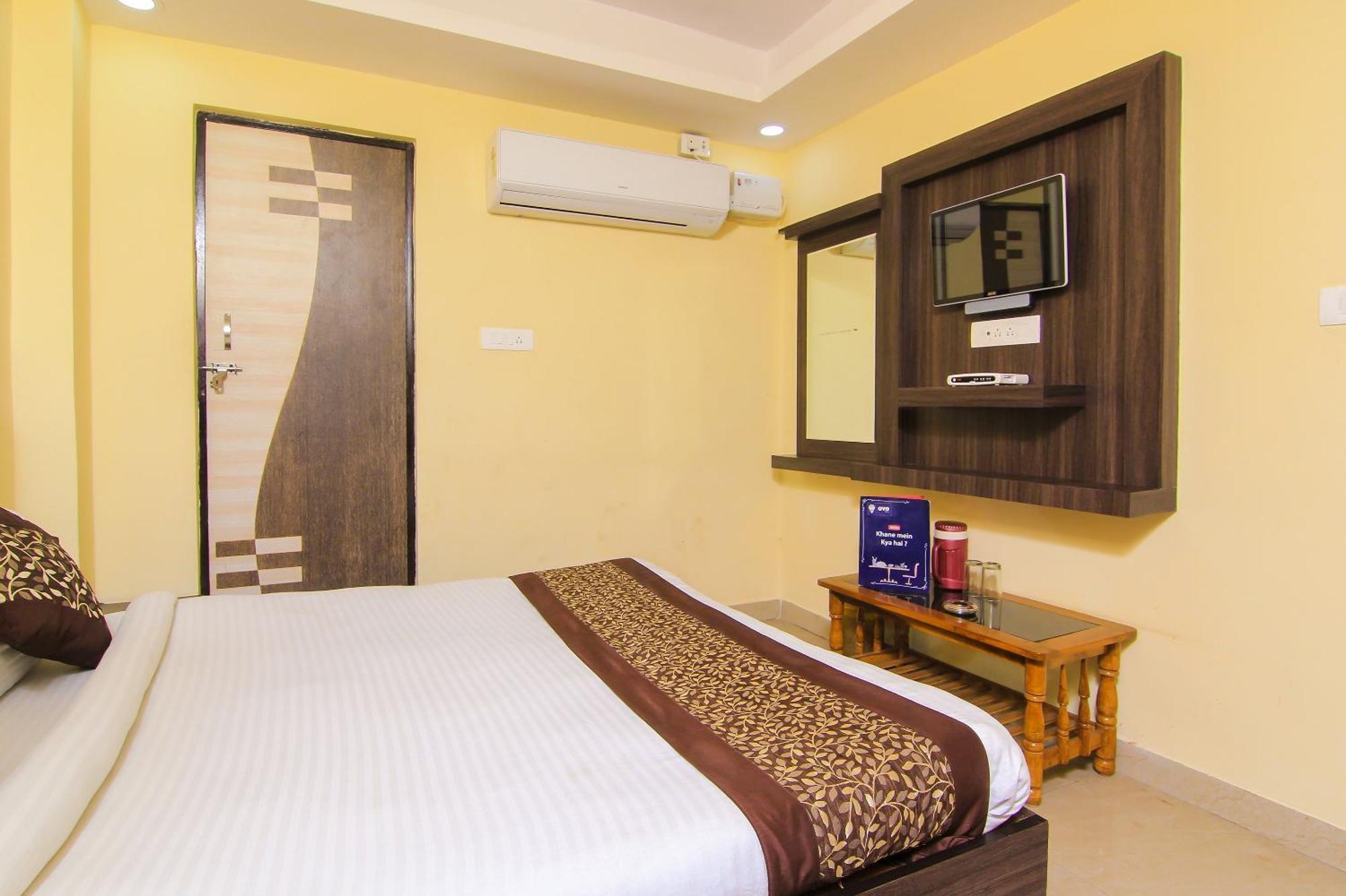 Oyo Flagship Hotel Cz Near Phoenix United Lucknow Eksteriør billede