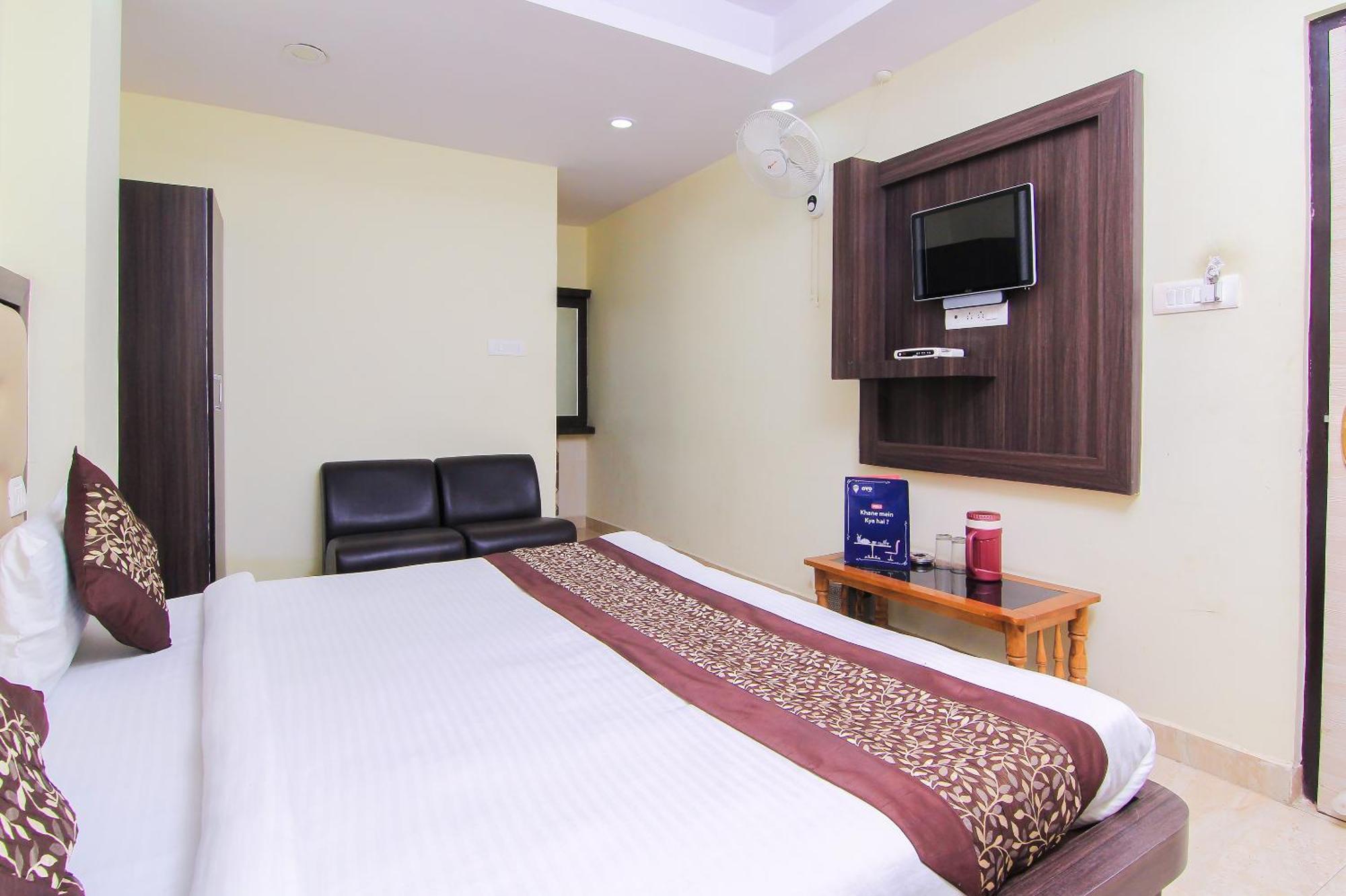 Oyo Flagship Hotel Cz Near Phoenix United Lucknow Eksteriør billede